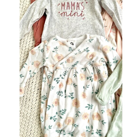 (8) Newborn & 0-3 Months Baby Girl Soft Sleep Gowns Bundle - Picture 4 of 6